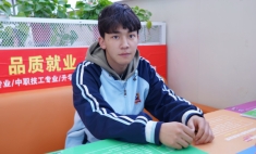 熱愛數(shù)學(xué)與籃球的追夢(mèng)少年