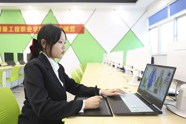 就在5月28日！演員盧杉空降新華直播間！超多福利等你來