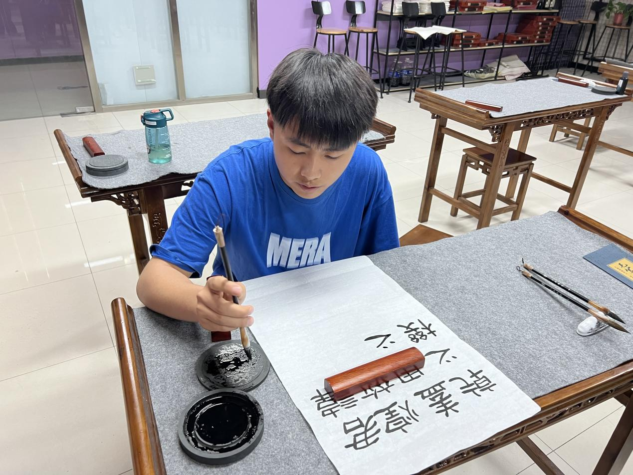 與其羨慕別人 不如自己創造未來