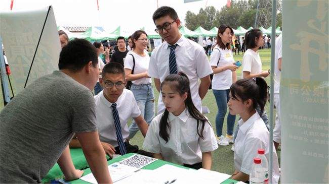 2022年高考成績不理想，學什么技術有好出路？