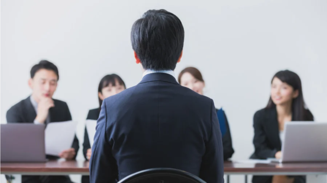 史上最難就業(yè)季，企業(yè)將新華的學(xué)生工位都安排好了