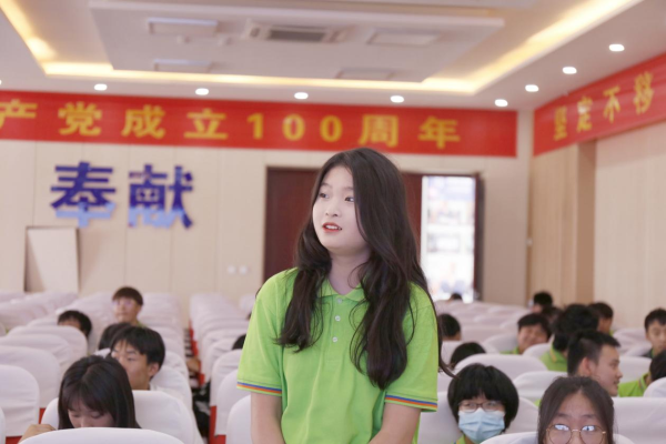 電商直播進校園，企業宣講會圓滿進行