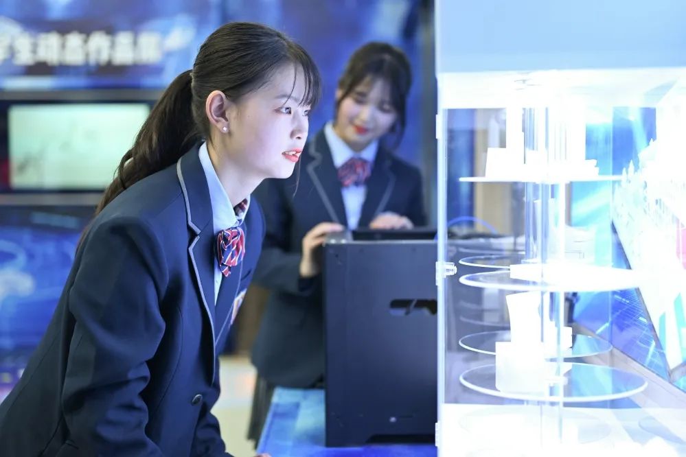開學在即，哪些人更適合學習互聯網技術？