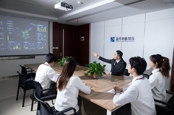 聚焦 00后： 我們向往的職業