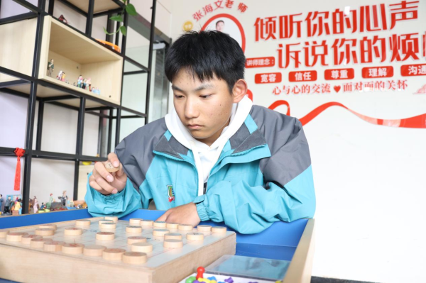 抓住互聯網潮浪，乘風破浪