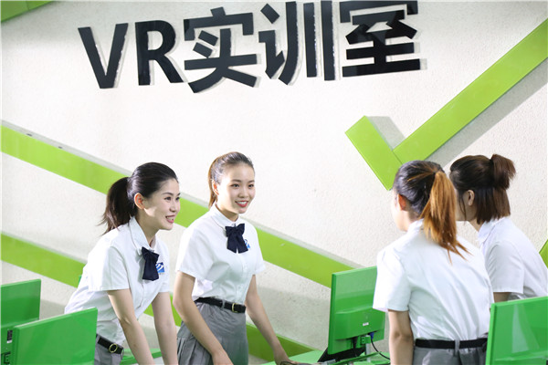 這十年，6000余萬職教畢業生涌入市場！技能人才成為香餑餑！