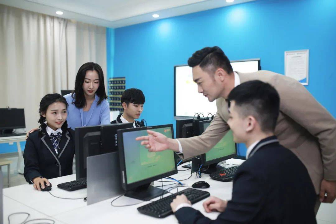 中考過后,近九成家長關注職業教育