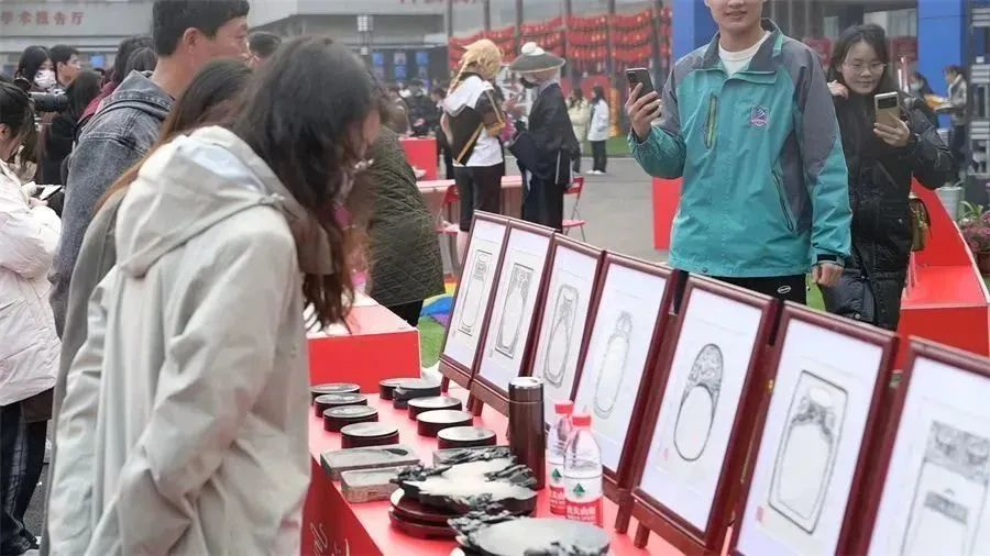 甘肅文博信息產(chǎn)業(yè)發(fā)展有限公司招聘